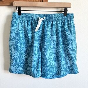 Chubbies Classic Lined Swim Trunks 5.5 Inch Blue Geometric Hawaiian Mens Medium